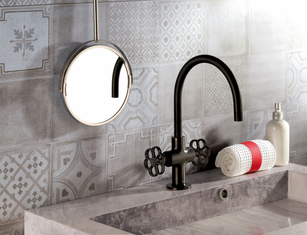 Rubinetteria bagno moderna e lavabi: forme e colori di tendenza del 2019