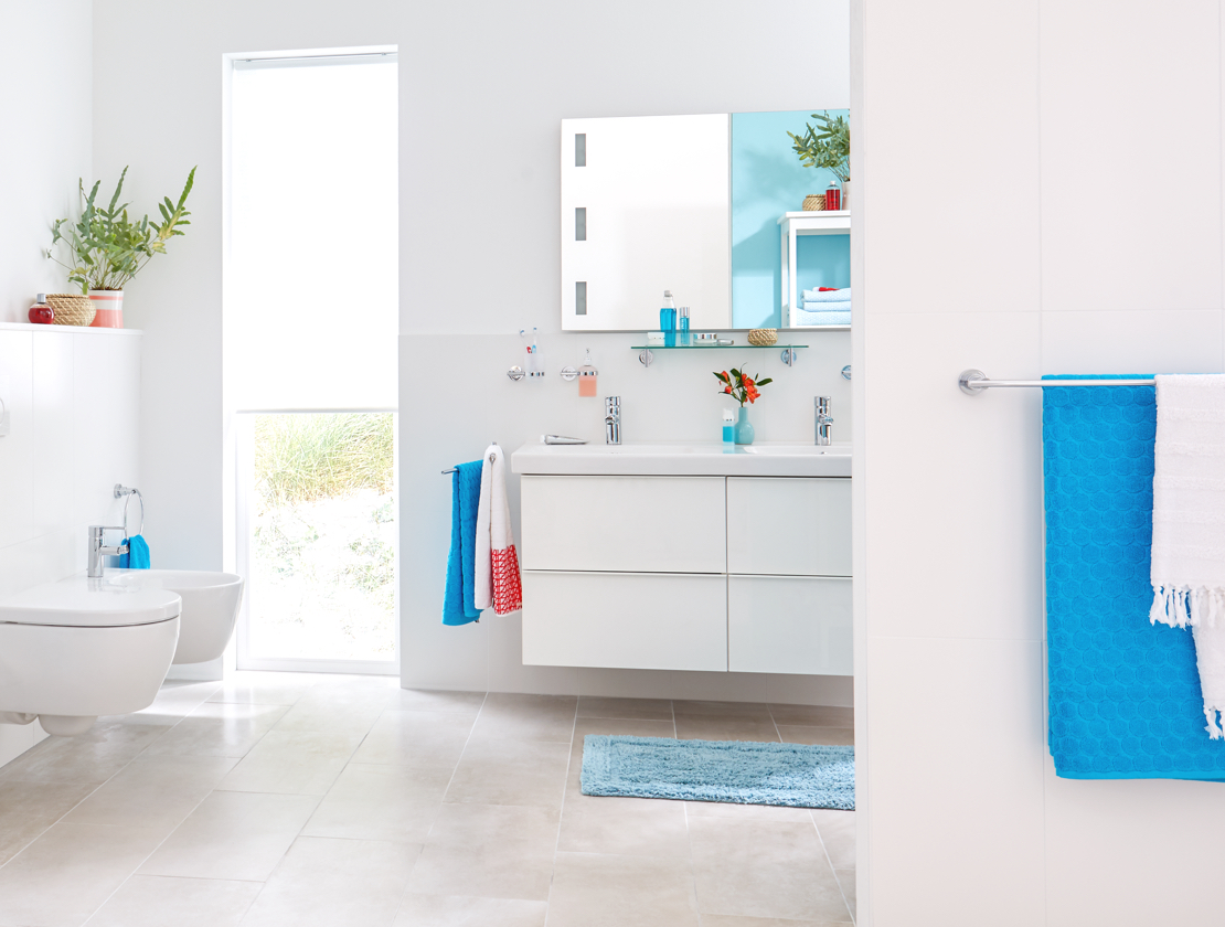 Tesa accessori bagno autoadesivi